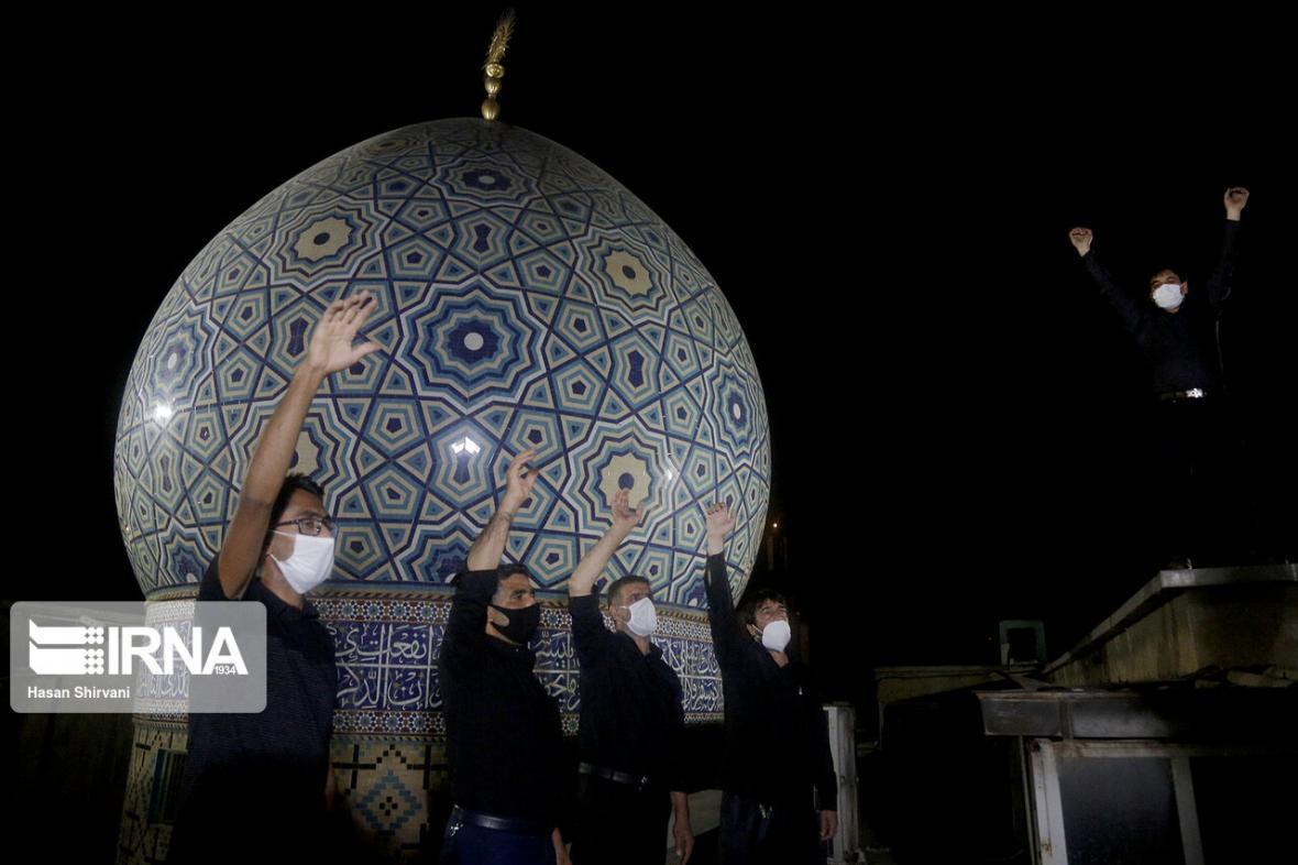 خبرنگاران فریاد لبیک یا حسین(ع) در یزد طنین انداز شد خبرنگاران فریاد لبیک یا حسین(ع) در یزد طنین انداز شد