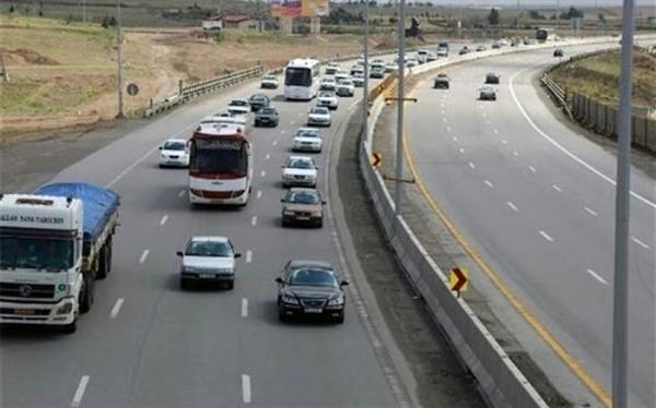 کاهش 6 درصدی ترددهای وسایل نقلیه در محورهای برون شهری کاهش 6 درصدی ترددهای وسایل نقلیه در محورهای برون شهری